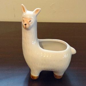 Ceramic Lama Planter